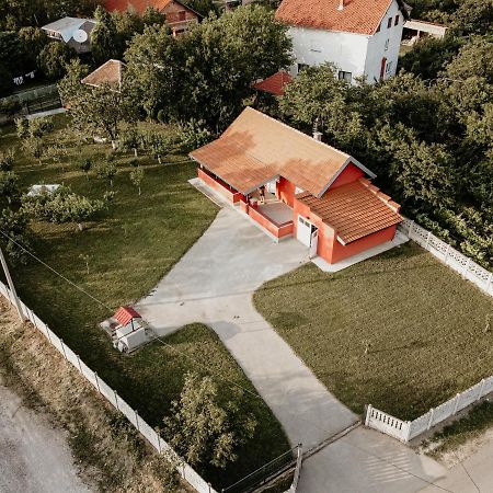 Vikendica Castanea Banja Zdrelo Villa Petrovac na Mlavi Exterior foto