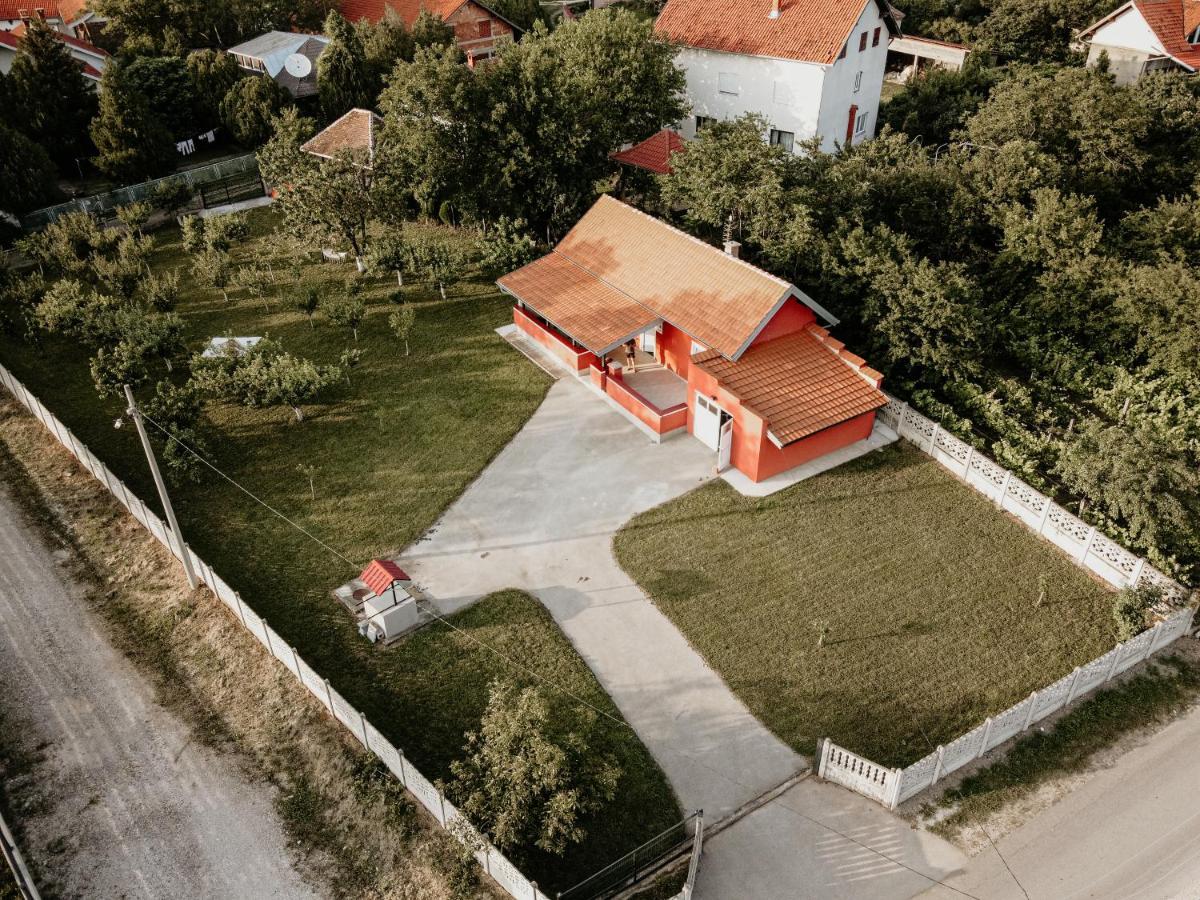 Vikendica Castanea Banja Zdrelo Villa Petrovac na Mlavi Exterior foto